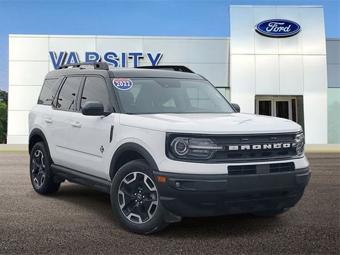 Certified 2022 Ford Bronco Sport Outer Banks w/ Tech Package image 1