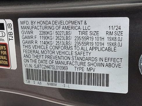 Certified 2025 Acura RDX SH-AWD image 28