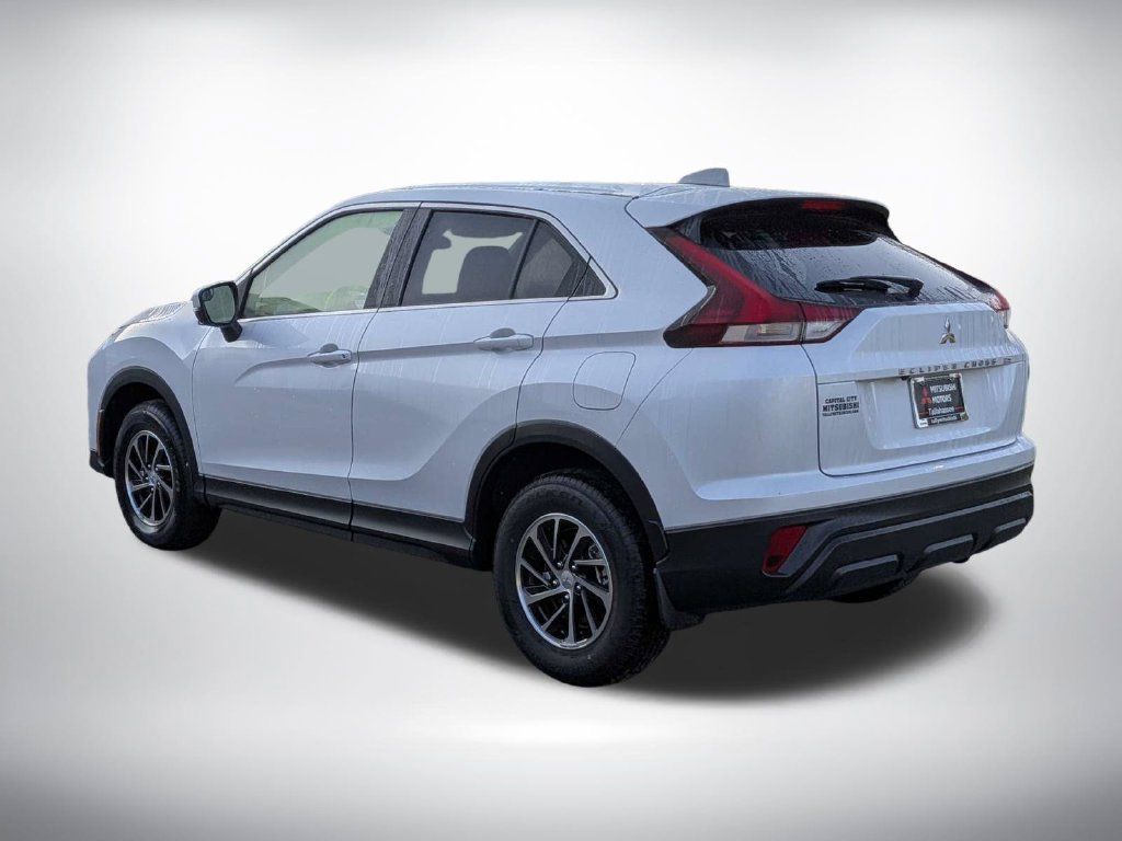 Used 2026 Mitsubishi Eclipse Cross ES AWD/4WD image 6