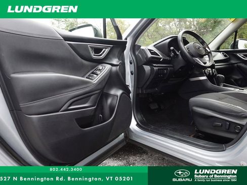 Used 2020 Subaru Forester Premium image 25