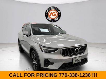 Used 2023 Volvo XC40 B5 Plus