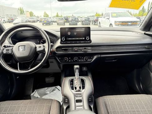 Used 2025 Honda HR-V Sport image 21