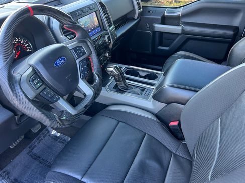 Used 2019 Ford F150 Raptor w/ Equipment Group 802A Luxury image 10