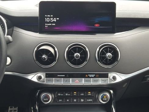 Used 2023 Kia Stinger GT2 image 3