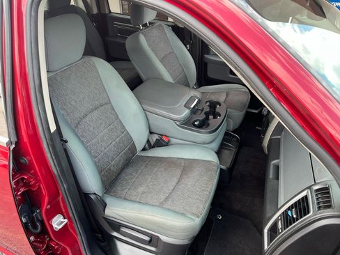 Used 2014 RAM 1500 Big Horn image 28