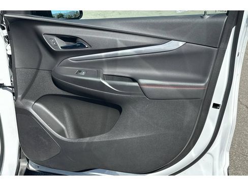 Used 2023 Chevrolet Bolt EUV LT w/ Convenience Package FWD image 21