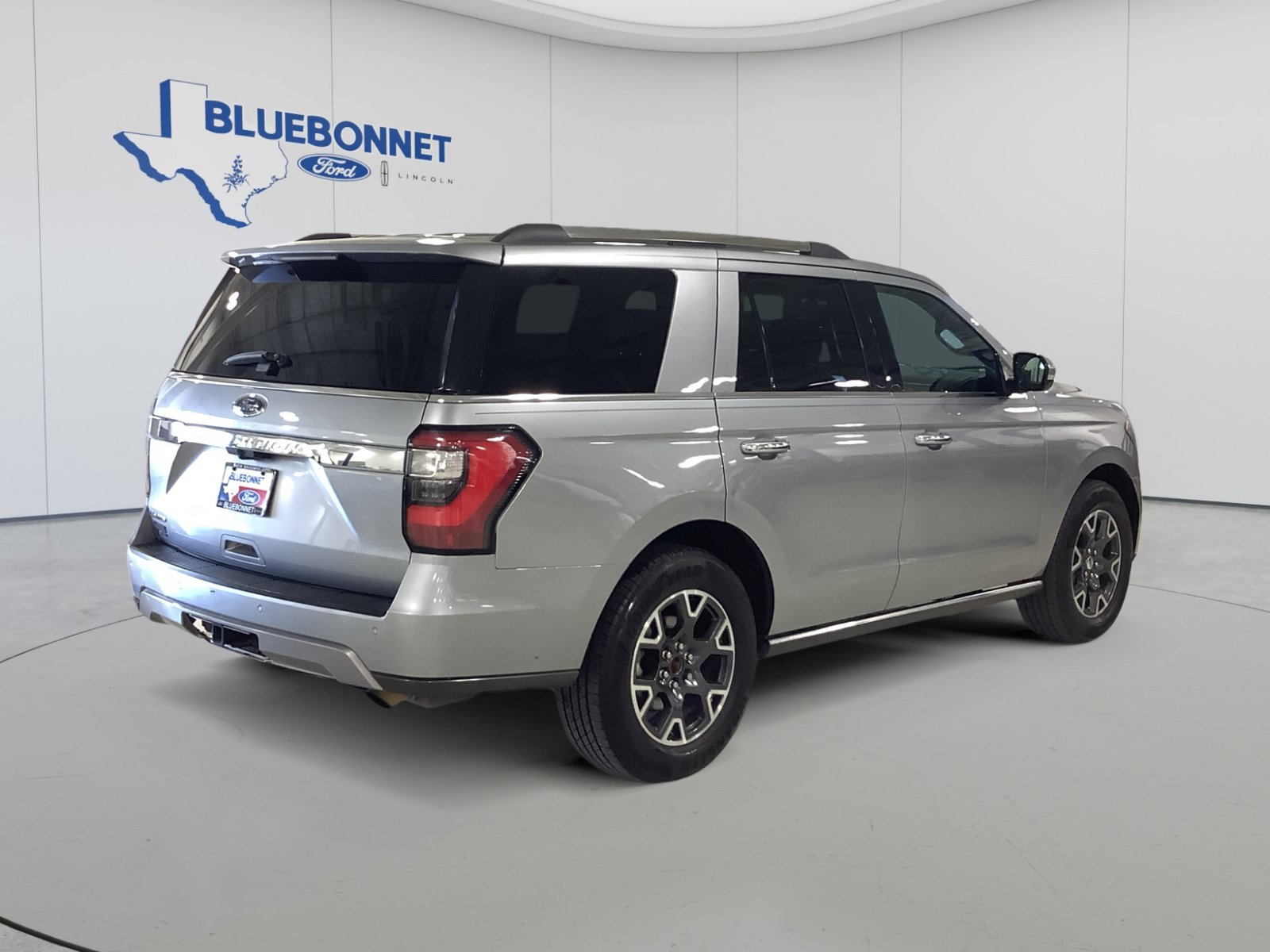 Used 2020 Ford Expedition Limited w/ Equipment Group 301A RWD image 5