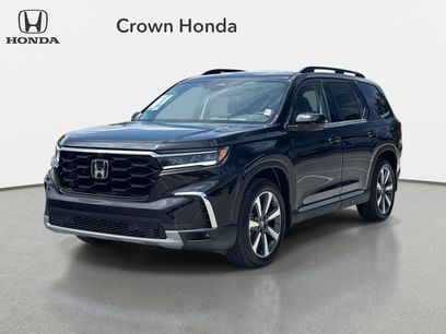 Used 2025 Honda Pilot Elite