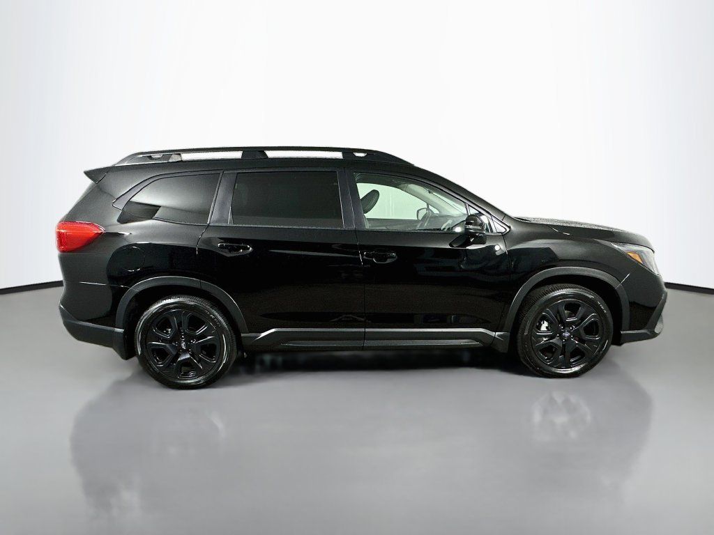 Used 2023 Subaru Ascent Onyx Edition Limited AWD/4WD image 7