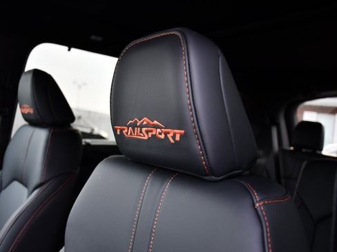 New 2025 Honda Pilot TrailSport image 15