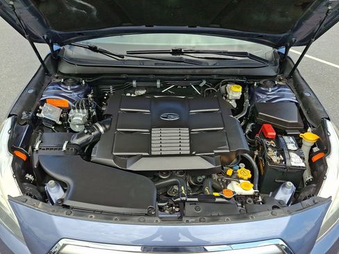 Used 2016 Subaru Outback 3.6R Limited AWD/4WD image 29