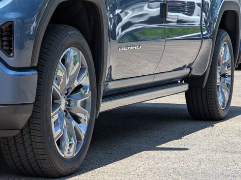 New 2026 GMC Sierra 1500 Denali w/ Denali Reserve Package AWD/4WD image 6
