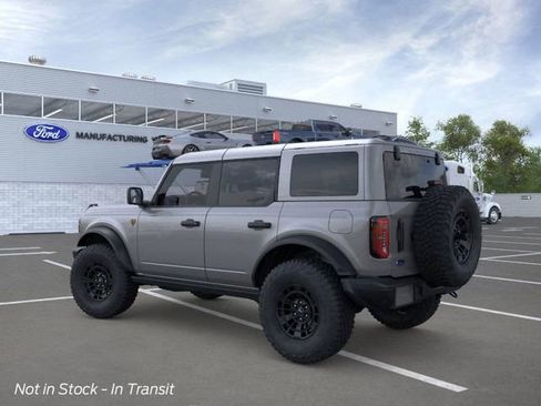 New 2026 Ford Bronco Badlands image 4