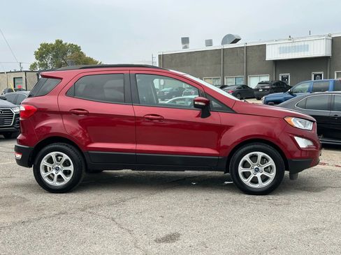Used 2021 Ford EcoSport SE w/ SE Convenience Package image 8