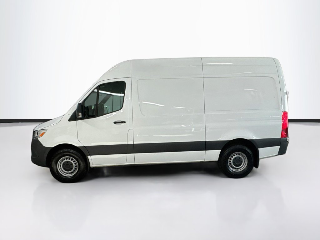 Used 2023 Mercedes-Benz Sprinter 2500 image 8
