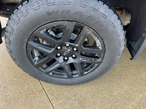 Used 2024 Chevrolet Silverado 1500 RST w/ Convenience Package II image 12