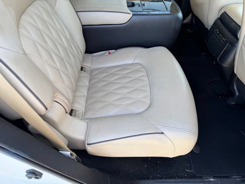 Used 2023 Nissan Armada Platinum w/ Captain's Chairs Package AWD/4WD image 20