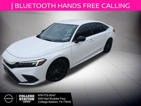 Used 2023 Honda Civic Sport image 6