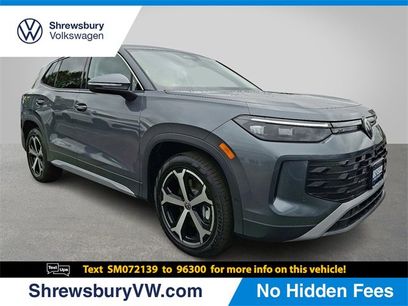 New 2025 Volkswagen Tiguan SE