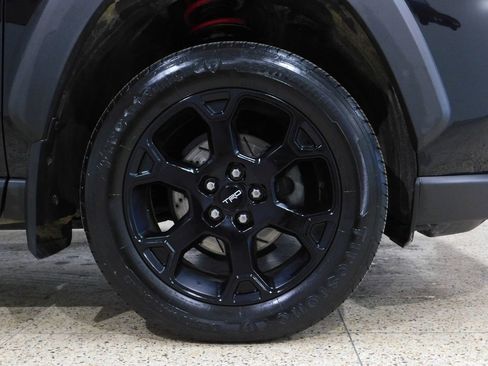 Used 2020 Toyota RAV4 TRD Off-Road w/ TRD Off-Road Weather Package AWD/4WD image 96