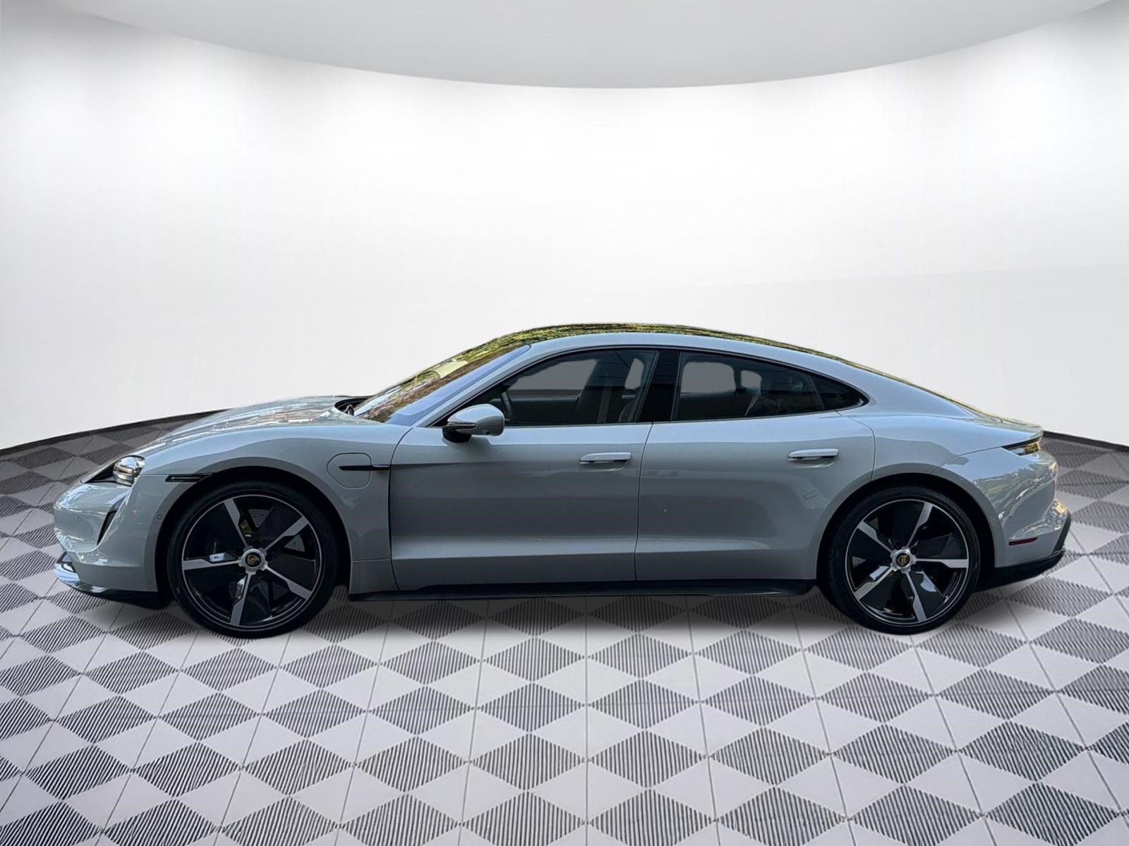 Used 2022 Porsche Taycan Turbo S AWD/4WD image 2