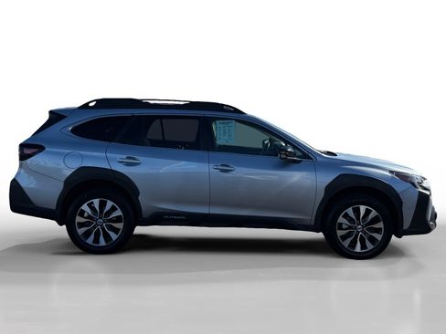 Used 2024 Subaru Outback Limited XT w/ Popular Package #2 AWD/4WD image 6