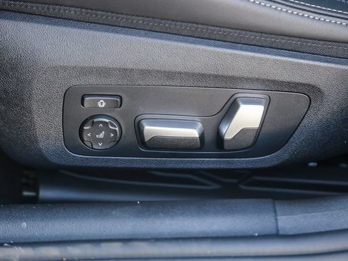 Used 2026 BMW 840i w/ M Sport Professional Package RWD image 18
