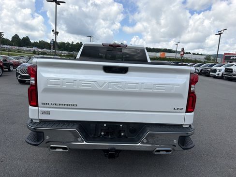 Certified 2024 Chevrolet Silverado 1500 LTZ w/ Technology Package AWD/4WD image 8