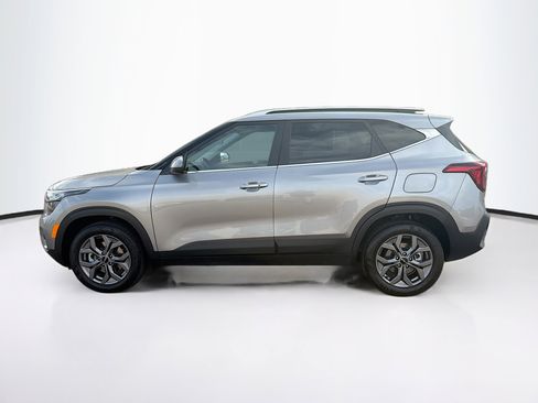 Used 2024 Kia Seltos S AWD/4WD image 4