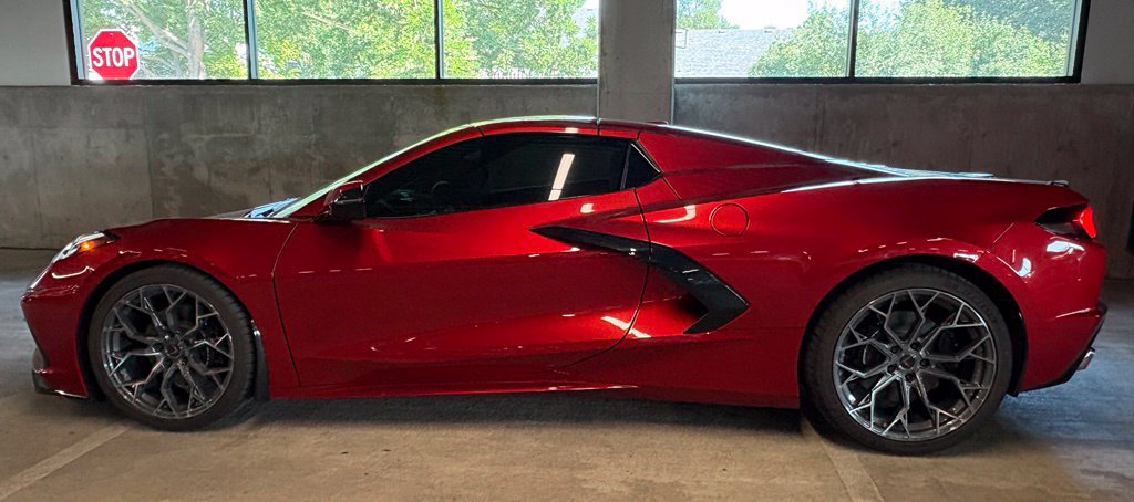 Used 2024 Chevrolet Corvette Stingray Preferred Conv w/ Battery Protection Package RWD image 2