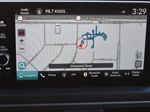 Used 2023 Honda Pilot Elite image 5