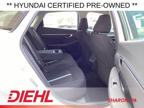 Certified 2023 Hyundai Sonata SEL w/ Preferred Accessory Package FWD image 12