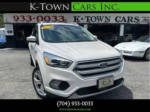 Used 2018 Ford Escape Titanium w/ Ford Safe & Smart Package image 1