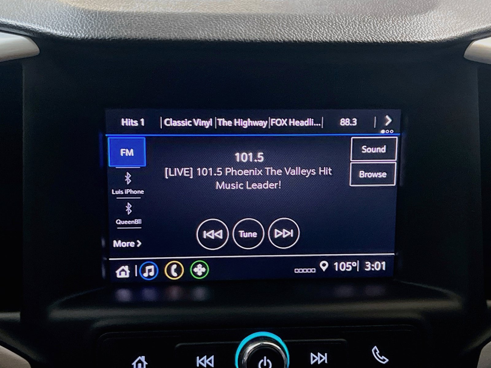 Used 2023 GMC Terrain SLE w/ Driver Convenience Package FWD image 10