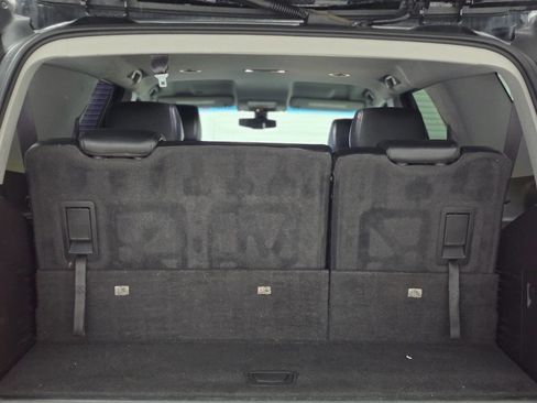 Used 2016 Chevrolet Tahoe LS image 24