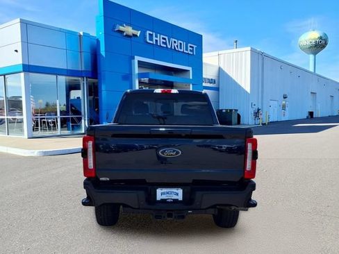 Used 2024 Ford F350 XLT w/ Black Appearance Package AWD/4WD image 4