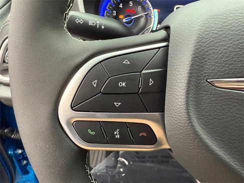 New 2026 Chrysler Pacifica Select image 22