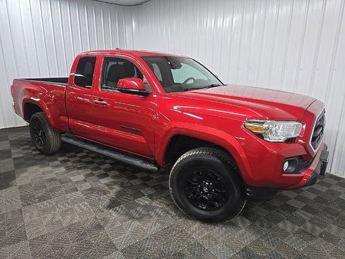 Used 2019 Toyota Tacoma SR5 image 7