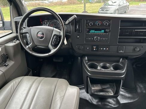 Used 2023 GMC Savana 2500 w/ Driver Convenience Package image 19