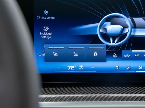 New 2026 BMW X5 M60i w/ Executive Package image 27