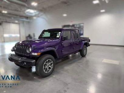 New 2026 Jeep Gladiator Sport