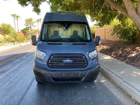 Used 2019 Ford Transit 250 148 High Roof Extended RWD image 3