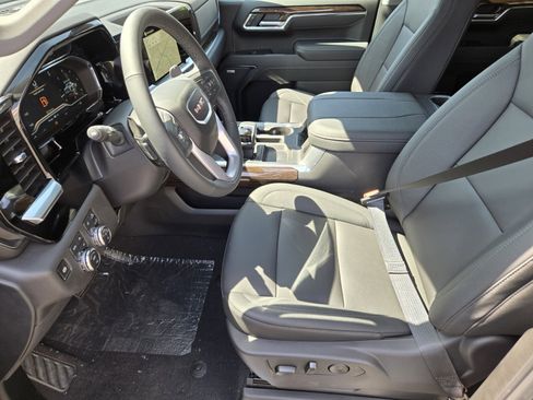 New 2025 GMC Sierra 1500 Elevation w/ Elevation Premium Package image 6