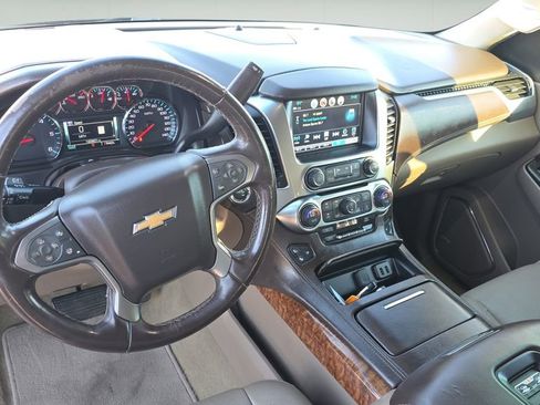 Used 2018 Chevrolet Tahoe Premier image 10