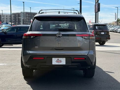New 2026 Nissan Pathfinder SV FWD image 5
