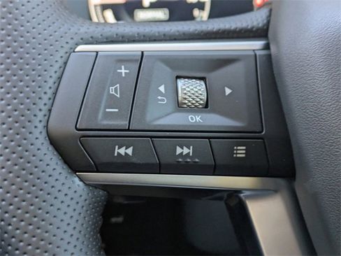 New 2025 Mitsubishi Outlander SEL image 30