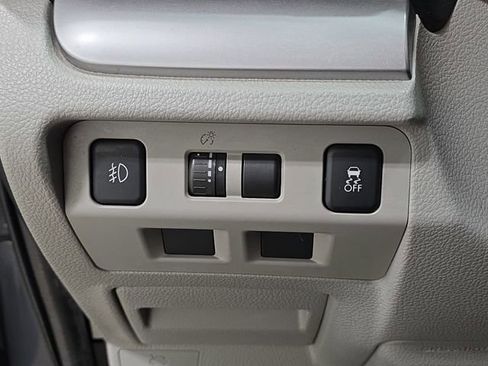 Used 2014 Subaru Forester 2.5i Premium w/ All-Weather Package image 23