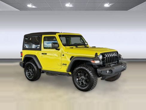 Used 2023 Jeep Wrangler Sport AWD/4WD image 7