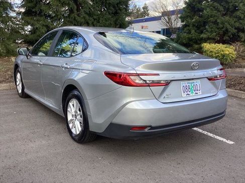 Certified 2025 Toyota Camry LE w/ Convenience Package image 9