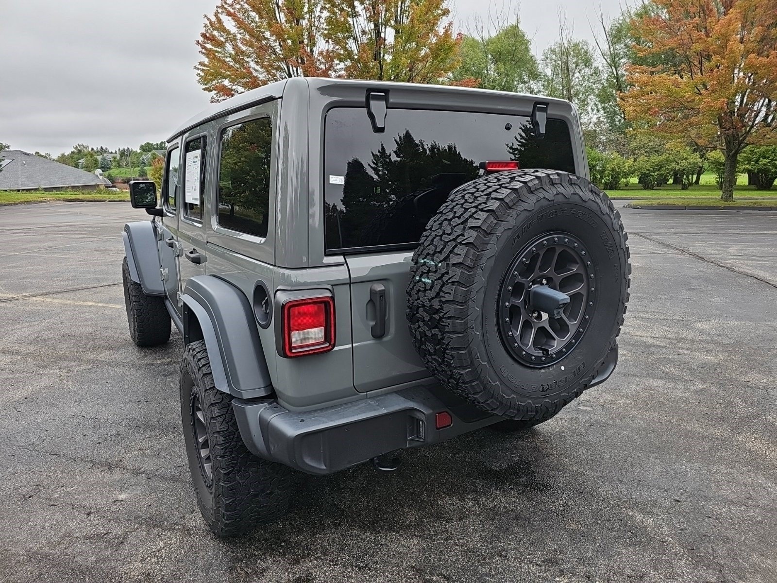 Used 2022 Jeep Wrangler Unlimited Sport AWD/4WD image 3